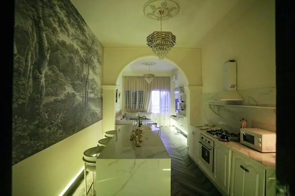 Achrafieh Luxurious Apt, 5 Min To Beirut Museum Libanon